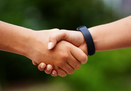 handshake-6557378_1280 handshake-6557378_1280